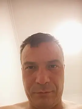 viktor1992-1-1 online show from 21, 7, 2026