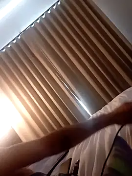 LetMeLiqU online show from 7, 10, 2025