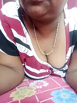 Snapshot of golugulu2024 chatting on 20, 11, 2025 golugulu2024 online show from 20, 11, 2025