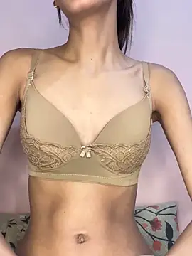 Snapshot of Hotty_kaira chatting on 28, 10, 2025 Hotty kaira online show from 28, 10, 2025