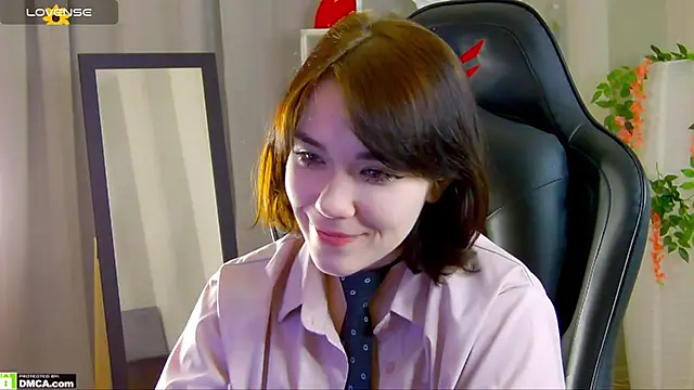 Kelly foox online show from 12, 11, 2025