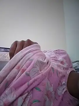 Snapshot of hottywife-03 chatting on 12, 6, 2026 hottywife-03 online show from 12, 6, 2026