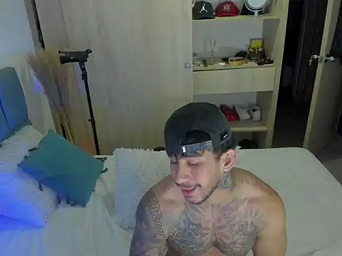 Snapshot of Dammianmiller chatting on 25, 7, 2026 Dammianmiller online show from 25, 7, 2026