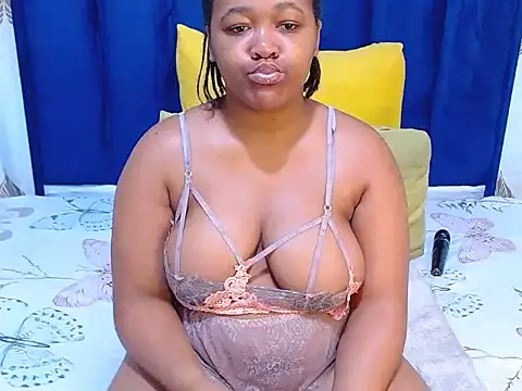 SweetJuicyPussy97 online show from 9, 4, 2026
