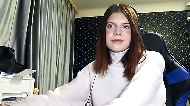 LissaKradfer online show from 10, 10, 2025
