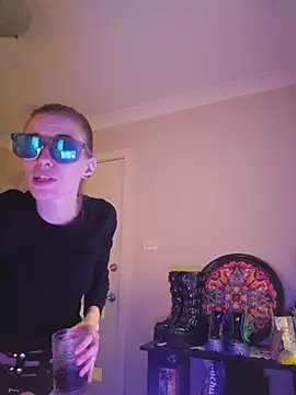 Snapshot of lonely_Cosplay_chick chatting on 5, 11, 2025 lonely Cosplay chick online show from 5, 11, 2025