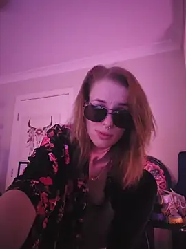 Snapshot of lonely_Cosplay_chick chatting on 22, 11, 2025 lonely Cosplay chick online show from 22, 11, 2025