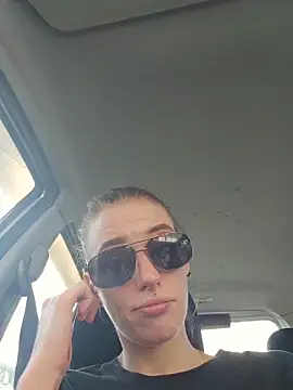 Snapshot of lonely_Cosplay_chick chatting on 23, 11, 2025 lonely Cosplay chick online show from 23, 11, 2025