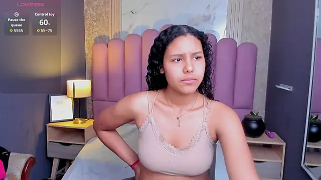 AriaVega online show from 20, 12, 2025