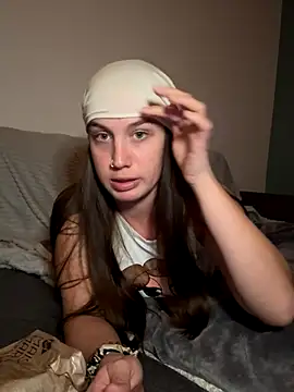 Snapshot of bebecita_x chatting on 23, 11, 2025 bebecita x online show from 23, 11, 2025