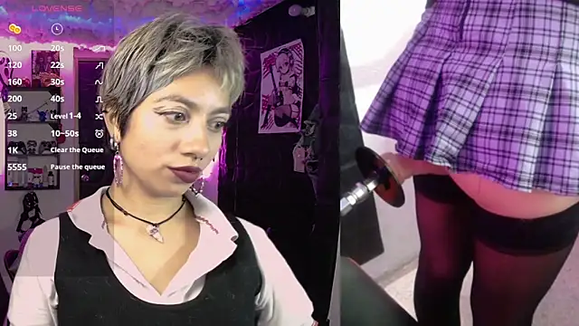 Snapshot of lunarichy22 chatting on 3, 3, 2026 lunarichy22 online show from 3, 3, 2026