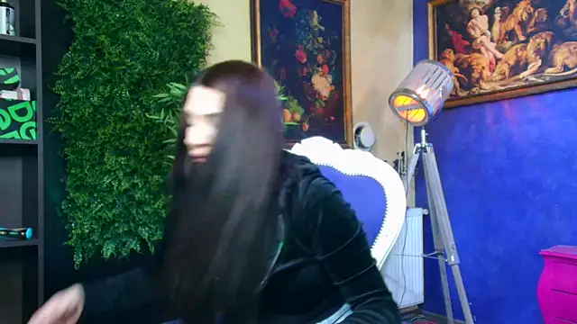 nicolepalmer online show from 3, 3, 2026