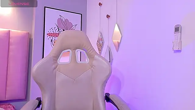 CamilaLevy online show from 28, 2, 2026