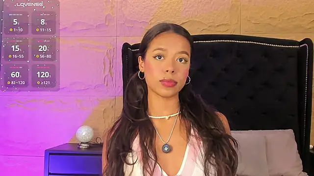 naomi hill1 online show from 20, 11, 2025