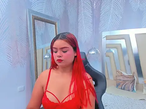 Snapshot of RoussMegan chatting on 16, 10, 2025 RoussMegan online show from 16, 10, 2025