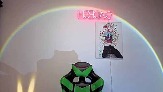 Snapshot of Qadeshoficial chatting on 22, 11, 2025 Qadeshoficial online show from 22, 11, 2025