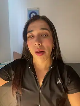 Snapshot of SabrinaEvanss_ chatting on 25, 4, 2026 SabrinaEvanss online show from 25, 4, 2026