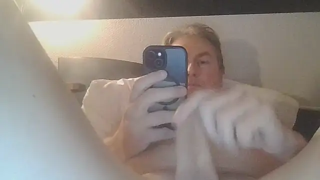 Sklavekay online show from 16, 12, 2025