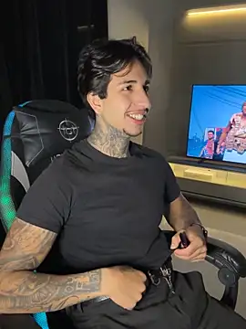 RealGdiass online show from 4, 10, 2025