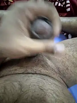 Snapshot of KL47THRISSUR chatting on 15, 10, 2025 KL47THRISSUR online show from 15, 10, 2025