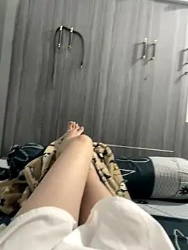 Snapshot of Tranghot19 chatting on 17, 12, 2025 Tranghot19 online show from 17, 12, 2025