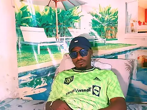 Snapshot of EbonyTiger69 chatting on 3, 11, 2025 EbonyTiger69 online show from 3, 11, 2025