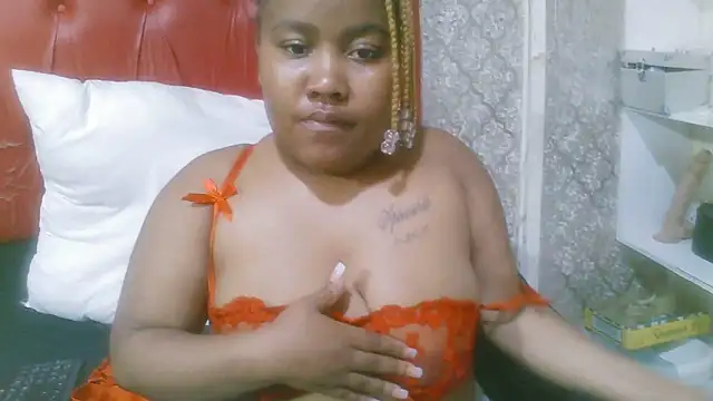 ChubbyMigetxx online show from 24, 10, 2025