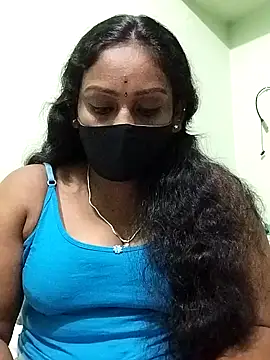 Snapshot of tamil_Monisha chatting on 23, 10, 2025 tamil Monisha online show from 23, 10, 2025