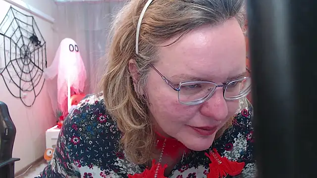 VestaWoody online show from 16, 10, 2025