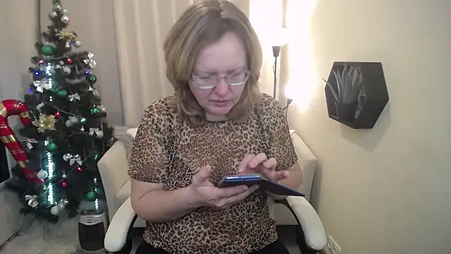 VestaWoody online show from 21, 12, 2025