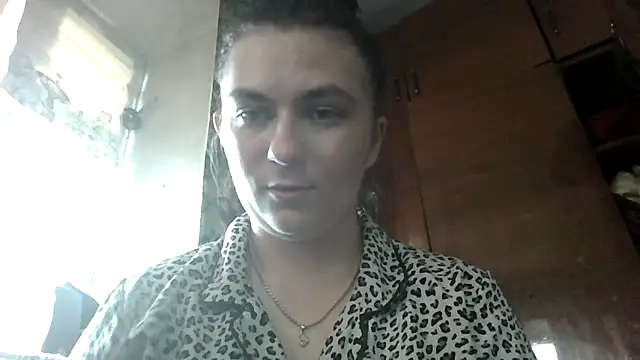 Snapshot of Twolatte1520 chatting on 16, 7, 2026 Twolatte1520 online show from 16, 7, 2026