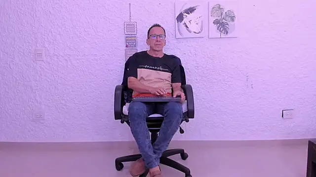  axelking  online show from 16, 2, 2026