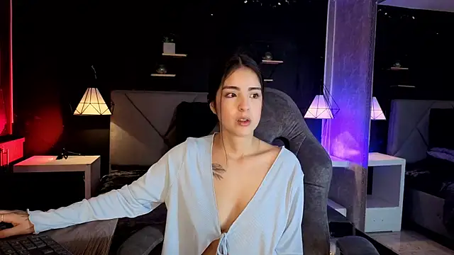 giapearl25 online show from 30, 10, 2025