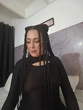 Snapshot of Nina-Velour chatting on 18, 10, 2025 Nina-Velour online show from 18, 10, 2025
