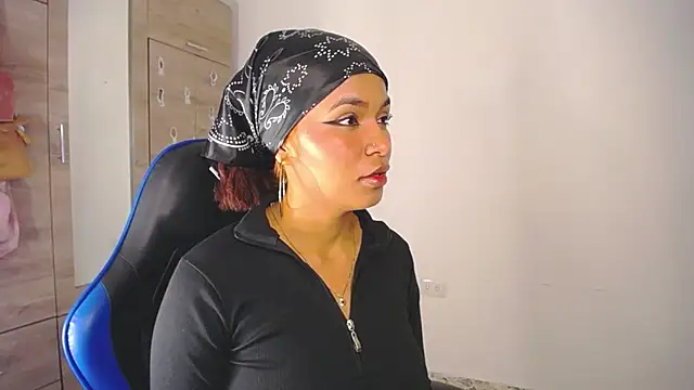 Snapshot of AAfrodithaa chatting on 16, 10, 2025 AAfrodithaa online show from 16, 10, 2025