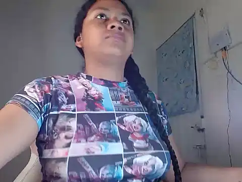 Snapshot of Agatha_milk24 chatting on 9, 10, 2025 Agatha milk24 online show from 9, 10, 2025