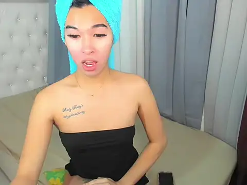 Snapshot of Yourdreamgoddess chatting on 21, 11, 2025 Yourdreamgoddess online show from 21, 11, 2025