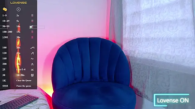 Snapshot of angel_kyrozz chatting on 10, 7, 2026 angel kyrozz online show from 10, 7, 2026