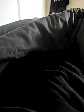 Snapshot of EL_yoyo chatting on 4, 10, 2025 EL yoyo online show from 4, 10, 2025