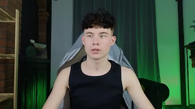 Cute Mike online show from 20, 2, 2026