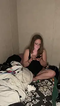 amandatheblondewife online show from 12, 3, 2026