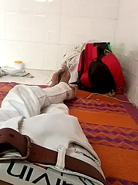 Snapshot of shohrab_hot chatting on 6, 10, 2025 shohrab hot online show from 6, 10, 2025