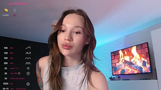 Jade Lumin online show from 9, 10, 2025