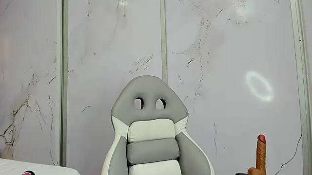 Laia 18 online show from 1, 12, 2025