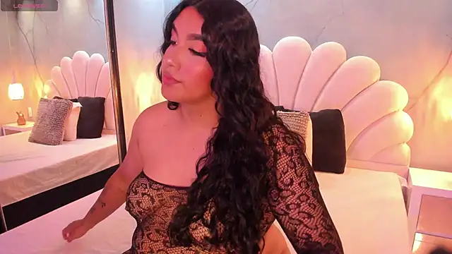 CatalinaCoopper online show from 27, 10, 2025