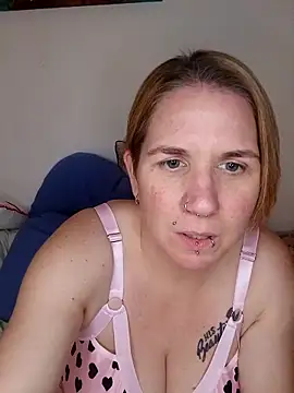 LaceyWestxx online show from 17, 12, 2025