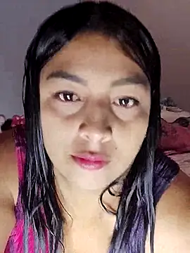 Snapshot of VioletAndSmick chatting on 14, 10, 2025 VioletAndSmick online show from 14, 10, 2025