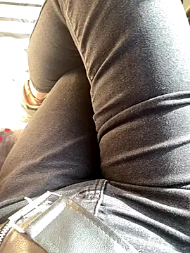 melisss2 online show from 28, 11, 2025