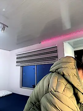 Snapshot of noah_red chatting on 10, 10, 2025 noah red online show from 10, 10, 2025