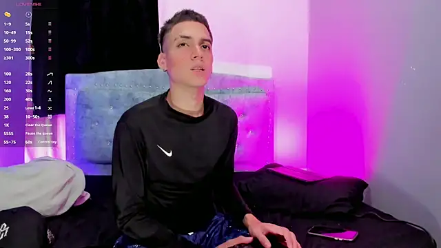 Snapshot of lopez_and_jesus chatting on 12, 10, 2025 lopez and jesus online show from 12, 10, 2025